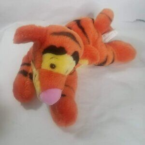 Walt Disney Laying Winnie the Pooh Tigger Stuffed Plush Animal Toy Doll …